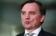 Dziennikarz TVN24 znalazł Ziobrę na Węgrzech. Szok w TV Republika