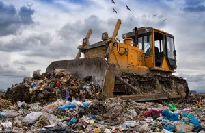 Poufne dane znalezione w śmieciach. Wśród nich informacje o żołnierzach NATO