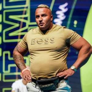 CharakternyZasadowiec