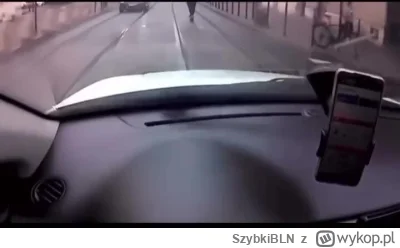 SzybkiBLN - #trzecieoko
mirror: https://streamin.one/v/05e69616