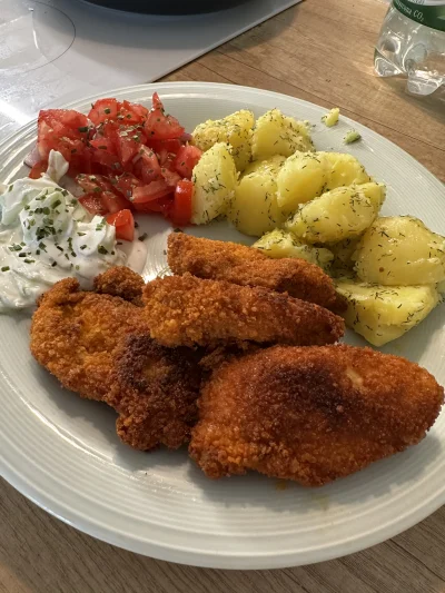 BlackSlip - Takie z kurczaka niby nuggetsy,niby kotleciki (ʘ‿ʘ) plus czyszczenie lodó...