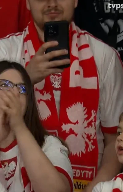 welnor - w pierwszej połowie najlepszy był oficjalny szalik kredytów-chwilówek
#mecz