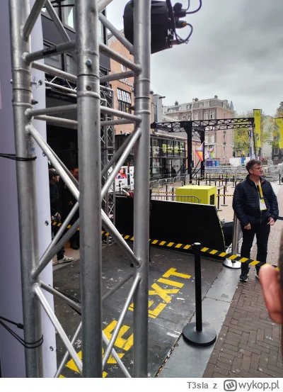 T3sla - #muzykaelektroniczna #trance #Paulvandyk 
#amsterdam #holandia #emigracja 
Je...