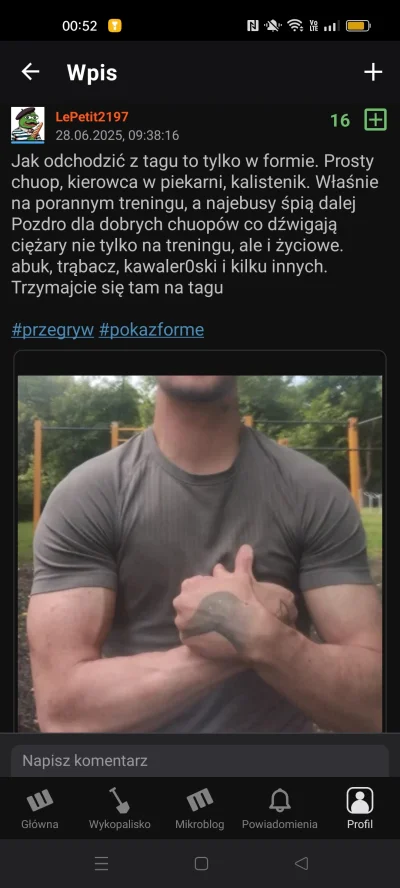 Miteora - #przegryw niezły przegryw zero zaskoczenia 
Dość śmieszne Clarity  jest to ...