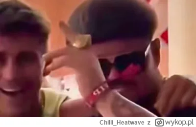 Chilli_Heatwave - @Knoblauch 

Piramidka jeszcze ich łączy, z lewej ma ja na meblości...