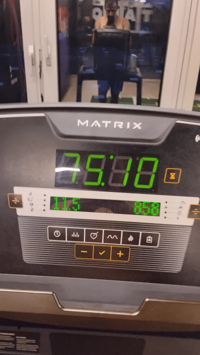 normalne_dziecko - 11 359,82 - 11,00 = 11 348,82

Poniedziałkowe 11km, 6:18min/km

#s...