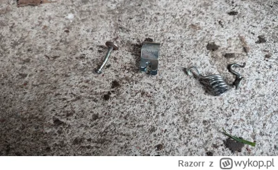 Razorr - #przegryw #samochody pierwsze śniegi, trochę ciągnęło żeby sobie bokiem pola...