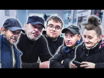 RozekNarozny - Jaki to jest żałosny robak to nie mam pytań xD Jak taka stara bazarowa...