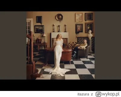 itazura - >Zakładam kurtkę, wychodzę bokiem
Nie będę czekać tak jak przed rokiem
Muzy...