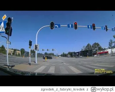 zgredekzfabryki_kredek - Czerowne światło to tylko sugestia

Czy ktoś rozpoznaje logo...