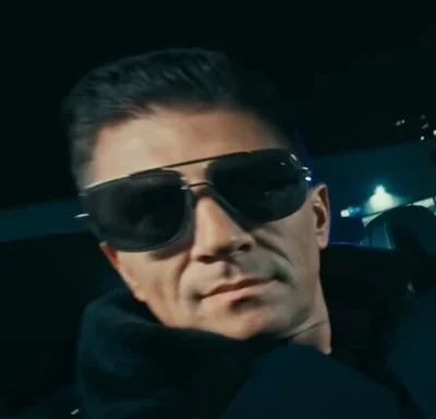 Aokx - Przejdźmy na Ty,
Ty kochany Mireczku (⌐ ͡■ ͜ʖ ͡■)
#famemma