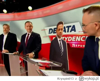 Kryspin013 - Tak się zastanawiam, czy PiSublika specjalnie nie wpuściła Maciaka, by m...
