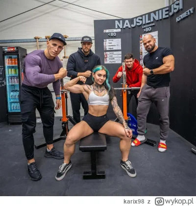 karix98 - szykuje się dzisiaj gruby gangbang na recepcji 
#warszawskikoks #memy #hehe...