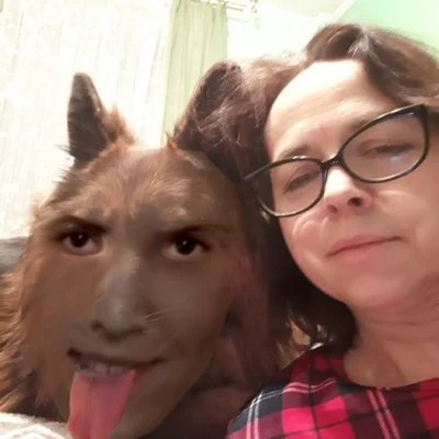 NieruchawyPOruszyciel - @NiezadowolonyKontrahentMarioli Taka grzeczna tylko ciągle uc...