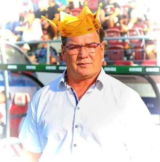 xiv7 - Tak jak mówię, DOBRY trener na ŚWIATOWYM poziomie to podstawa ヽ( ͠°෴ °)ﾉ
KRÓLU...