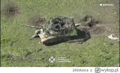 200Amra - Kacapski czołg (uszkodzony) otworzył się na ukraińskiego drona 

#ukraina #...