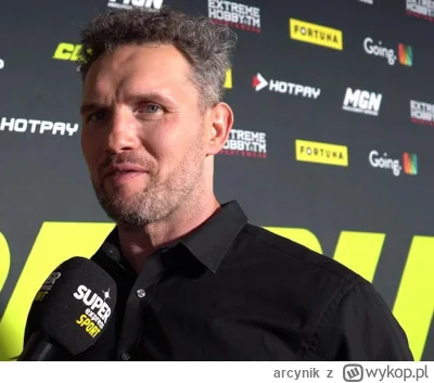 arcynik - #famemma same ciekawe walki we freakach. Szkoda, że go nie biorą już.