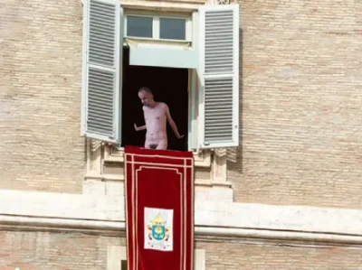 spreparowany - habemus papas do uja pana, papjeroska, wlonczcie muzyczke kurde 
#dani...