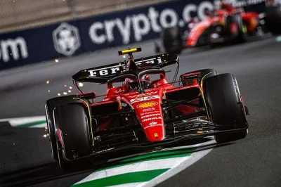 rol-ex - @Wilczak: a tu reklama Ferrari na tylnym skrzydle bolida F1 xD