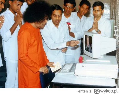 enten - Dziś wyjątkowo #porannysaibaba wieczorkiem. Ciekawe czy też ogląda lajta ( ͡°...