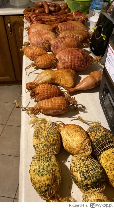 RiczardH - i zdjęcie po #jedzzwykopem #swieta #wedzenie