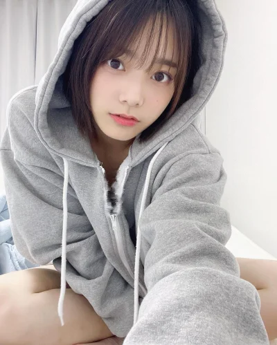 XKHYCCB2dX - #koreanka #siyeon #qwer #nmb48