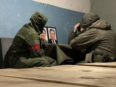 czlowiekzlisciemnaglowie - Północnokoreańscy żołnierze w ruskich koszarach. Nawet będ...