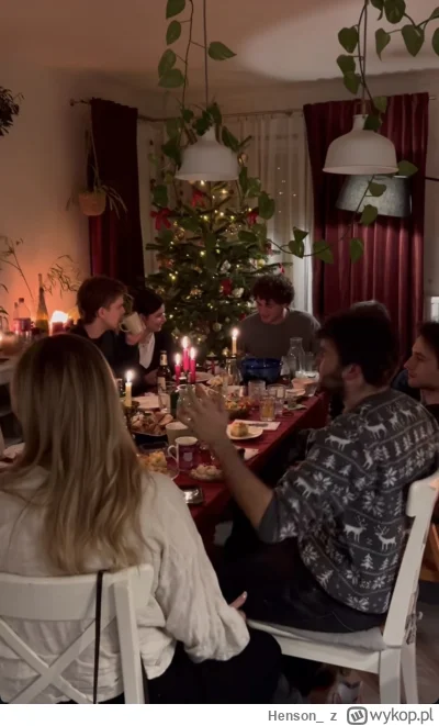 Henson_ - Ciekawe jakie to ucuzcie byc na takiej koleżeńskiej wigili 
#przegryw