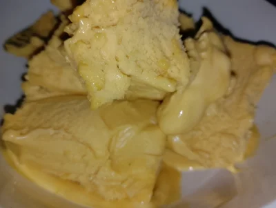 DziecizChoroszczy - #choroszczfood 
Jem sobie lody, sorbet o smaku mango - żółty nicz...