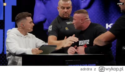 adrdra - #famemma mścichuy ostatnio się za bardzo poczuł i wyzywa ludzi w internecie ...