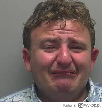 Kalwi - Wykopek @thority trafił właśnie na komendę 

#sebcel