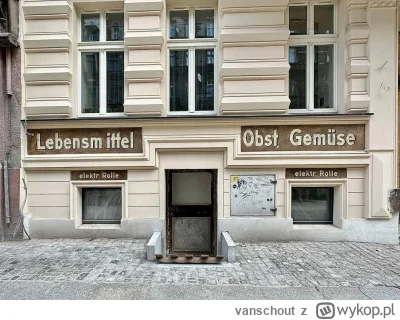 vanschout - Kiedy germanofilstwo wjedzie za mocno

We Wrocławiu odnowili kamienicę pr...