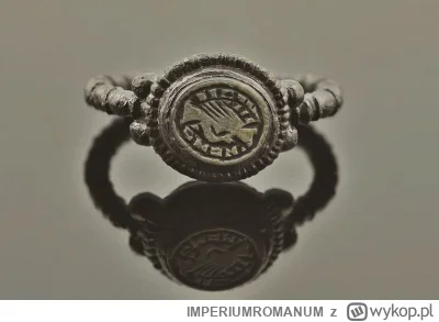 IMPERIUMROMANUM - Rzymski srebrny pierścionek zaręczynowy

Rzymski srebrny pierścione...
