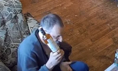 Krzysztof02822 - #danielmagical ładną dostawe Mariusz dostał
i puszke koli jeszcze