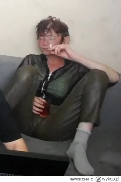 dawidczeta - @Deku: 4