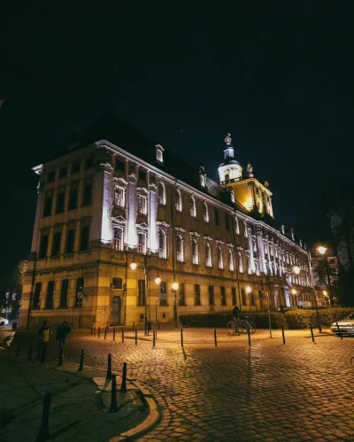 mroz3 - #dziendobry Chłodno, przelotny deszcz.

WIATR............ zachodni (W) z pręd...