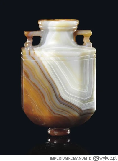 IMPERIUMROMANUM - Rzymski amforyskos

Rzymski amforyskos z agatu wstęgowego, datowany...