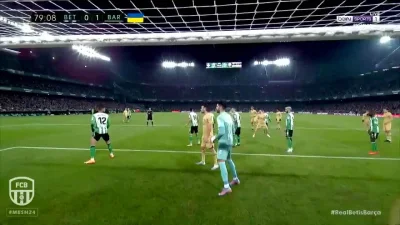 Minieri - Lewandowski, Betis - Barcelona 0:2
Mirror
#golgif #mecz #laliga #golgifpl #...