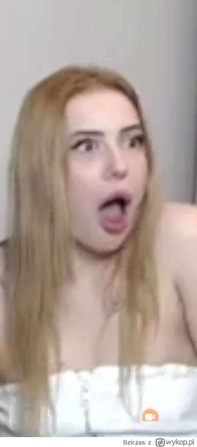 Bziczas - ZOBACZCIE JAK SIĘ NAĆPAŁA DZIEWCZYNA MAGICALA : https://m.youtube.com/watch...