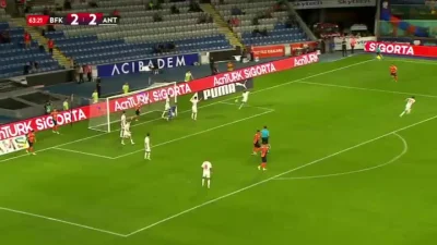 Minieri - Hattrick Krzysztofa Piątka w meczu Basaksehir - Antalyaspor 5:2
Mirror: htt...