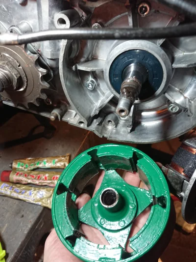 d.....l - Jakoś tak mam ostatnio, że lubię sobie coś porobić po "dziadkowemu". Wyobra...