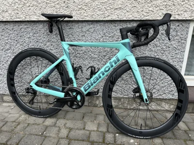 Fawek - #rower #szosa nowe koła, ale nałożyć te opony na obręcze to jest jakaś traged...