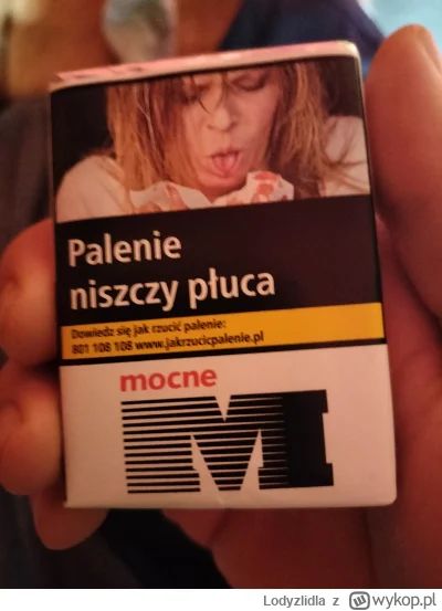 Lodyzlidla - będzie back to memmories, jedyne nieperfumowane papierosy w Polsce #papi...