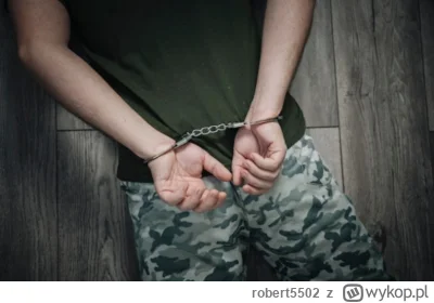 robert5502 - #omzrik informuje 
ŻOŁNIERZ Z ZARZUTAMI ZA TELEFON DO PRZESTĘPCY WOJCIEC...