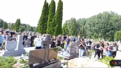 BialostockaPanda - Po pogrzebie, jeszcze przy grobie, Kosno i pytania od widzów.
#kon...