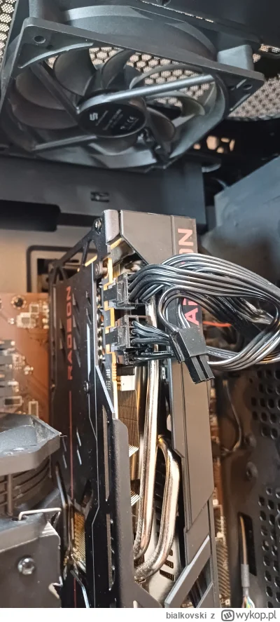 bialkovski - @markhausen  @Rapsii  @nullptr  @beerman
Czy to ma tak wyglądać? Bo komp...