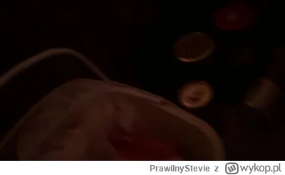 PrawilnyStevie - Bardzo rzadki obrazek uchwycenia drona na wysokości chwilę przed ata...