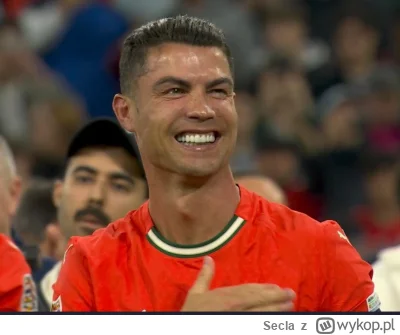 Secla - Tak wygląda Pan Kapitan, przyjrzyjcie sie dokładnie. (ʘ‿ʘ)
#mecz #cr7 #pilkan...