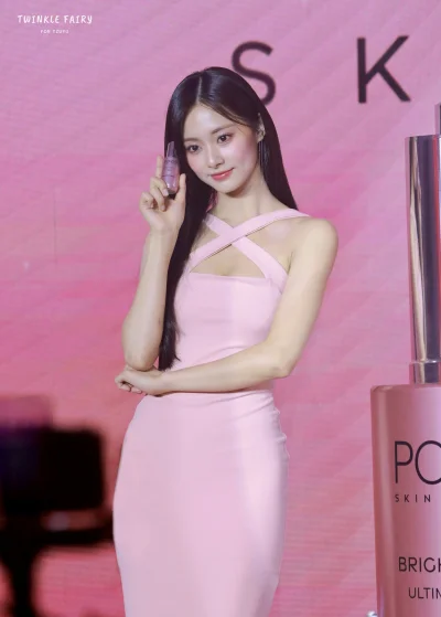 XKHYCCB2dX - #koreanka #tzuyu #twice #tajwanka