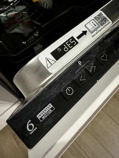 Bakerovsky - Mirki potrzebuję pomocy. Po odklejeniu taśmy z panelu zmywarki (nowe) ni...